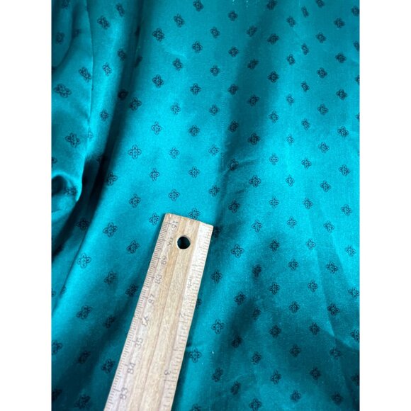 Victorias Secret Vintage Sleep Shirt size Medium Green AS IS - Picture 7 of 8